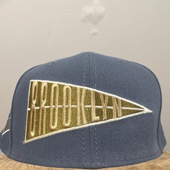 New Era, 59Fifty Fitted Hat, Brooklyn Dodgers, Suede Brim - Picture 3 of 13